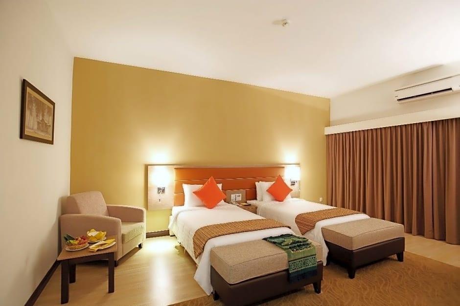 ไรอา โฮเทล แอนด์ คอนเวนชั่น เซนเตอร์ เตเรงกานู Hotel กัวลาตรังกานู ภายนอก รูปภาพ
