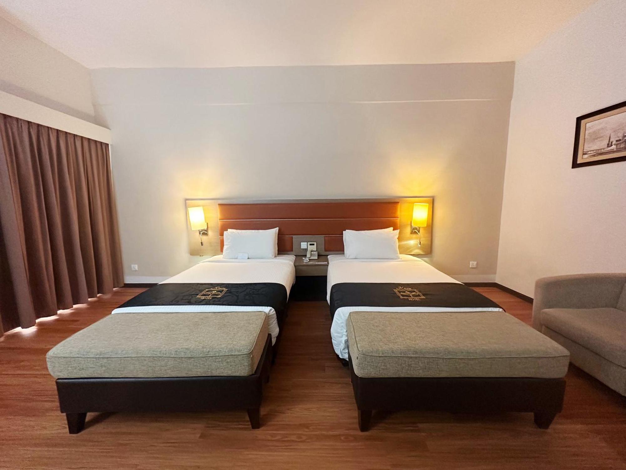 ไรอา โฮเทล แอนด์ คอนเวนชั่น เซนเตอร์ เตเรงกานู Hotel กัวลาตรังกานู ภายนอก รูปภาพ