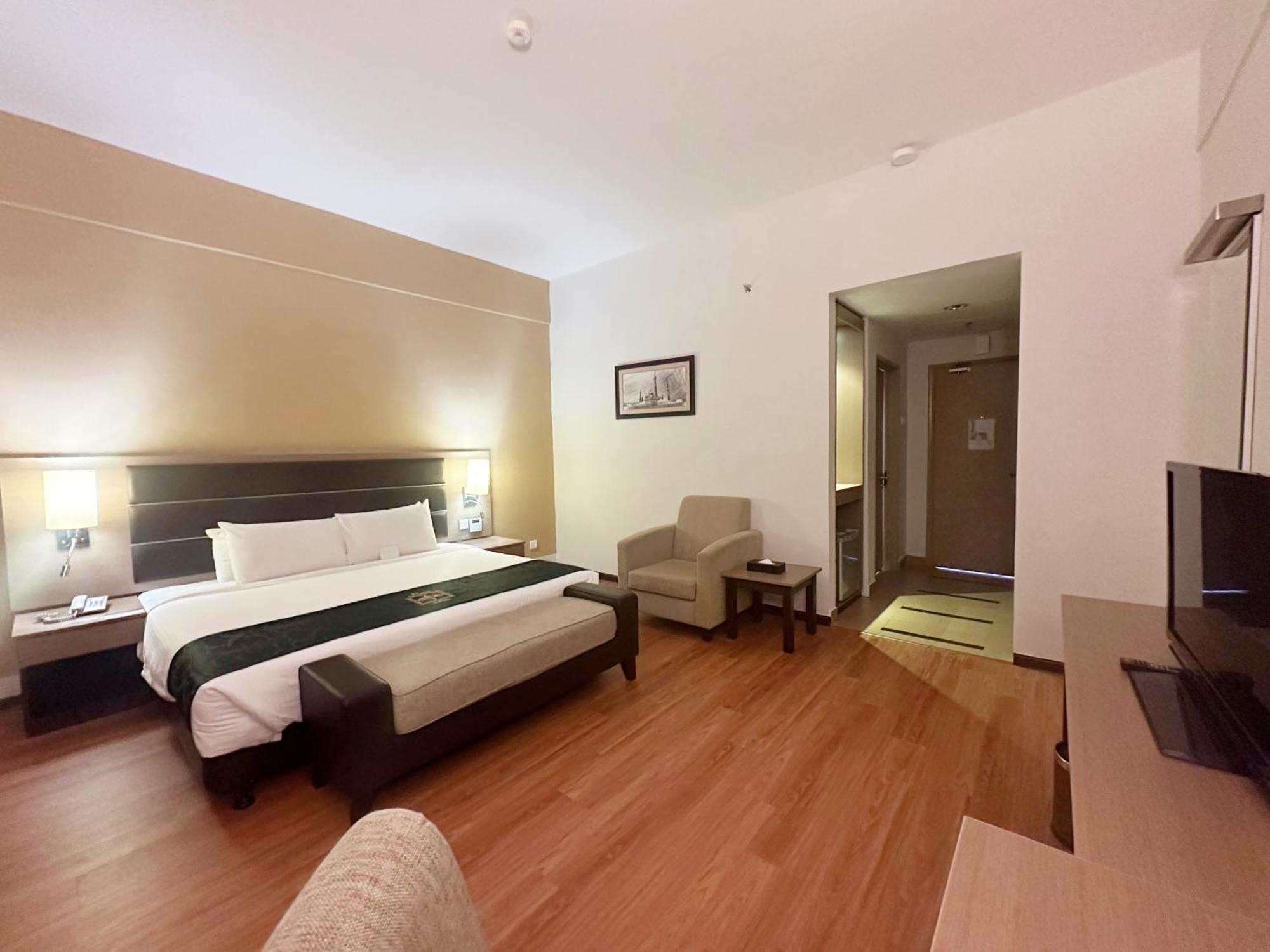 ไรอา โฮเทล แอนด์ คอนเวนชั่น เซนเตอร์ เตเรงกานู Hotel กัวลาตรังกานู ภายนอก รูปภาพ