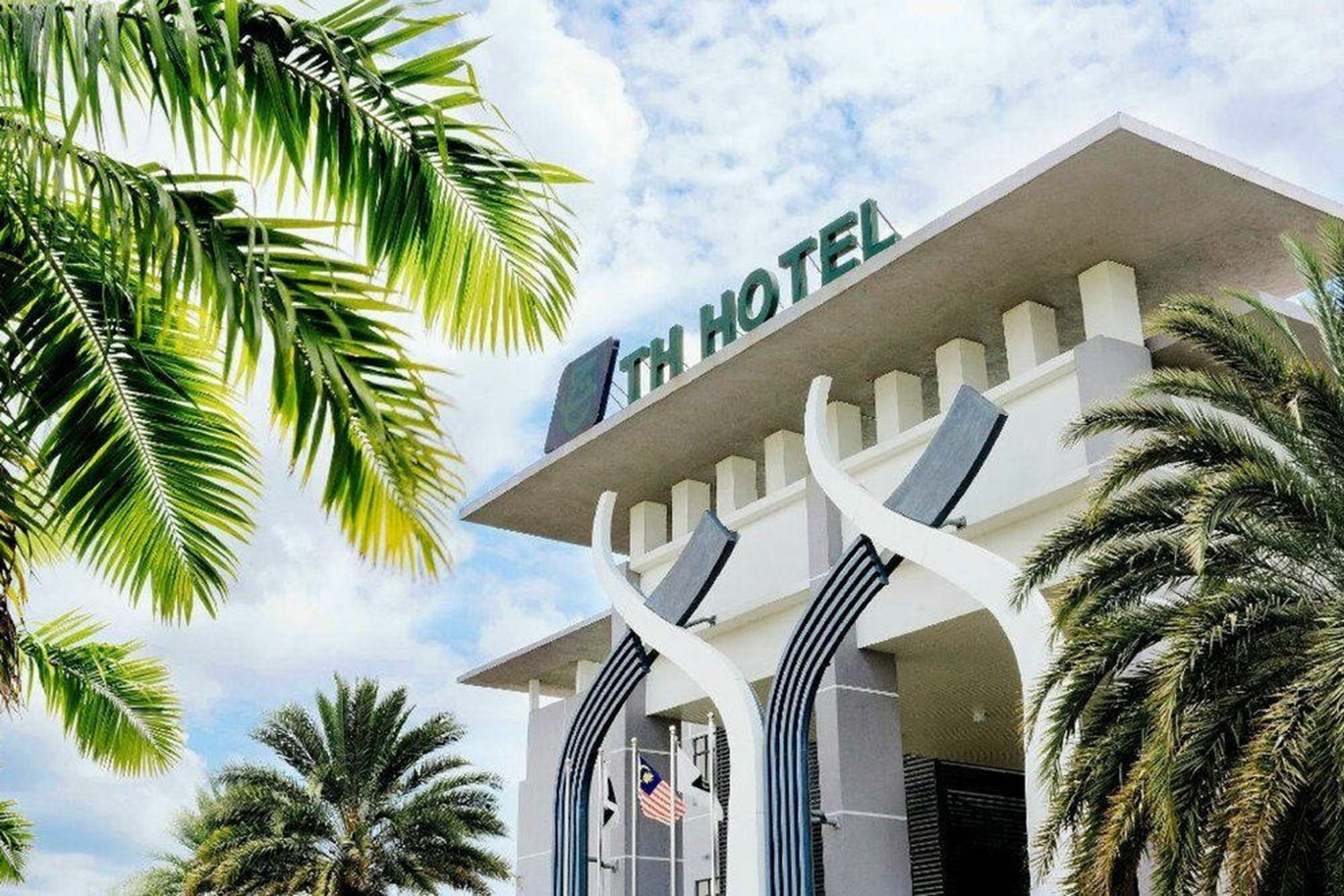 ไรอา โฮเทล แอนด์ คอนเวนชั่น เซนเตอร์ เตเรงกานู Hotel กัวลาตรังกานู ภายนอก รูปภาพ